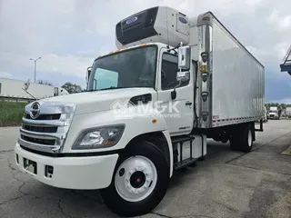 2016 HINO 338 Reefer