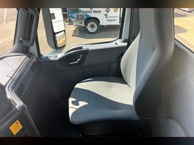 2019 INT LT625 6x4