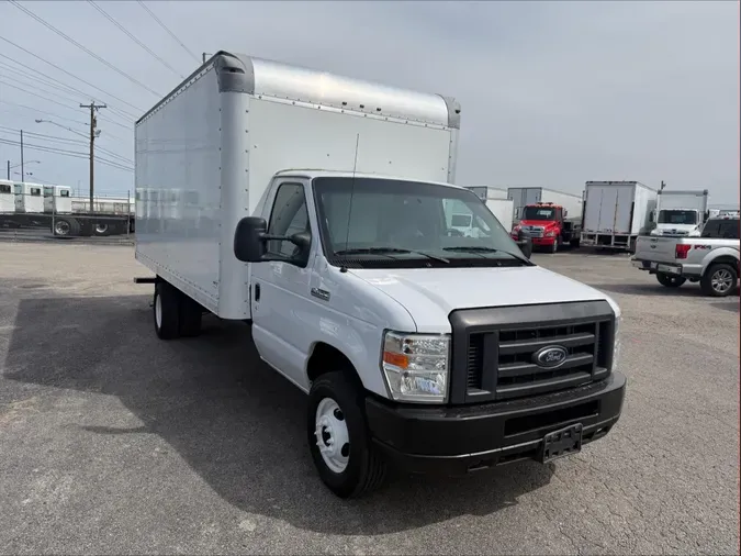 2019 Ford E-450