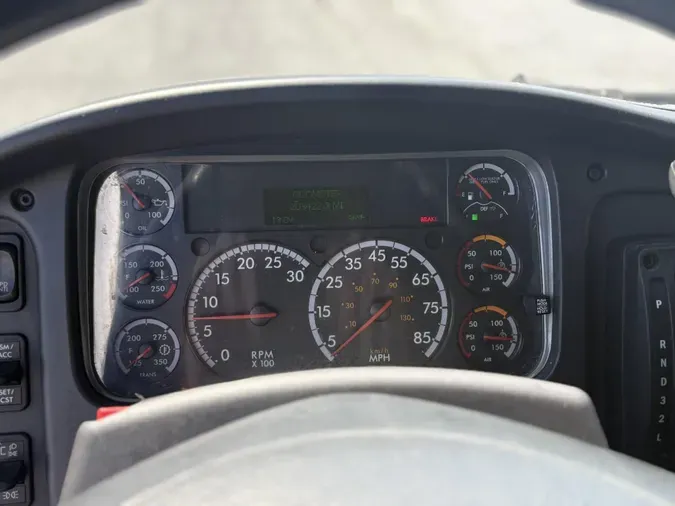 2021 Freightliner Business Class M2 106