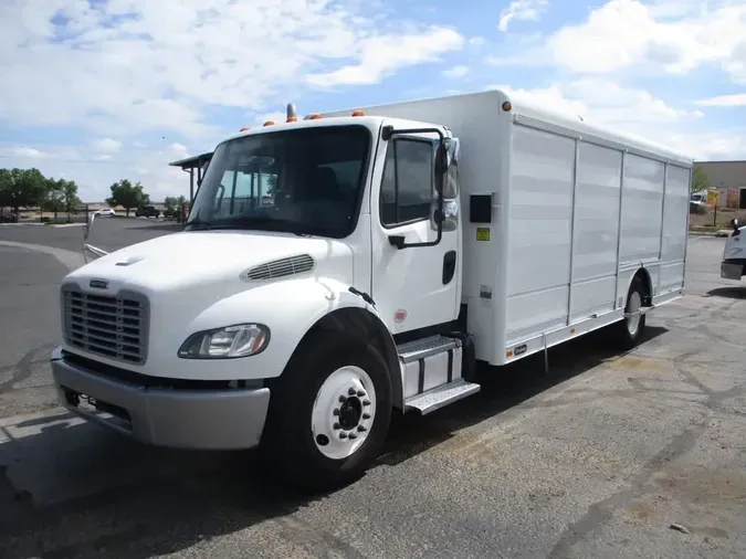 2015 FREIGHTLINER M2 10671b08686fbeb1d7ed7561dd24cf57de0