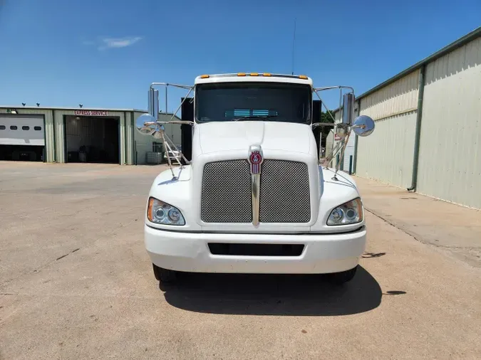 2019 Kenworth T270