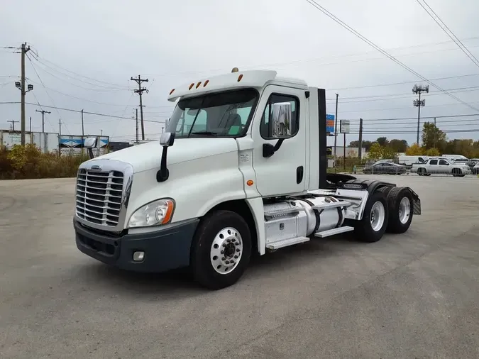 2018 FREIGHTLINER/MERCEDES CASCADIA 12571c2ce31e24d003ea2b1107ffa3c4606