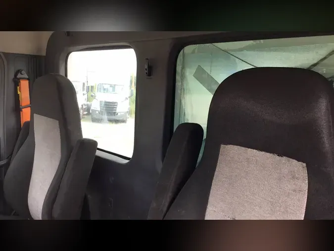 2020 Freightliner Cascadia 12671c48436529723490599940c8b70d002