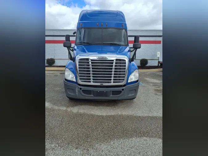 2020 FREIGHTLINER/MERCEDES CASCADIA 12571c4a6472d9dd54d9333c66d18d6aa43