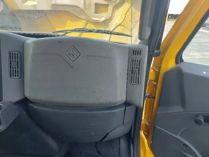 2013 INTERNATIONAL 4300