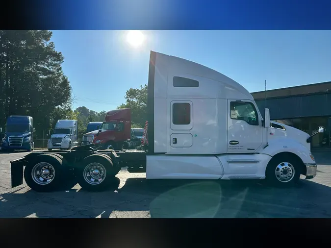 2021 KENWORTH T680