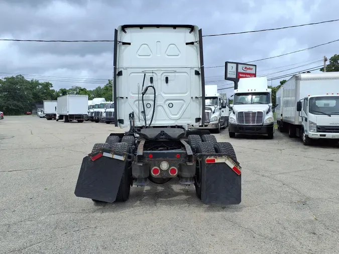 2019 FREIGHTLINER/MERCEDES CASCADIA 125