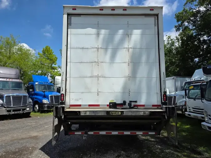2019 FREIGHTLINER M2 106