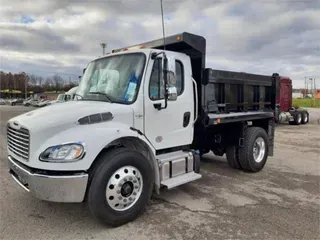 2022 Freightliner BUSINESS CLASS M2 106