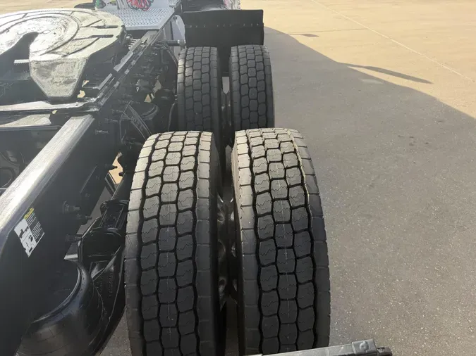 2020 Peterbilt 57971ceba05d23985e98058eae38a1801eb