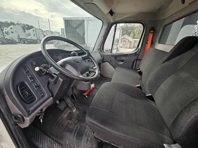 2019 FREIGHTLINER/MERCEDES M2 106