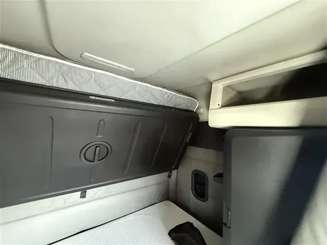 2019 FREIGHTLINER CASCADEVO1