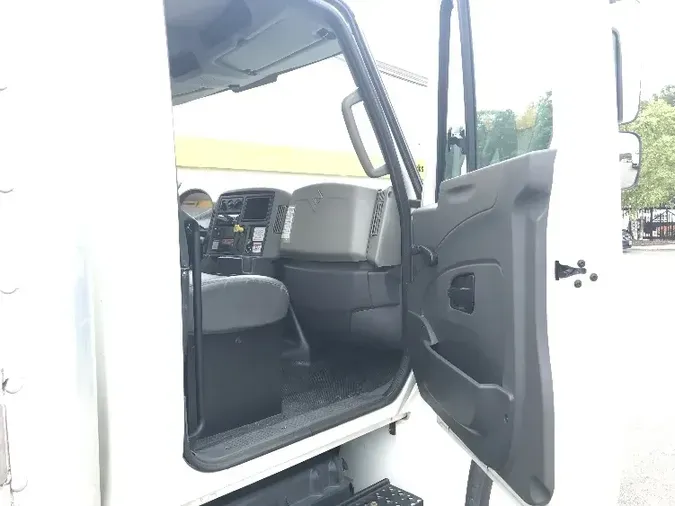 2019 International 4300