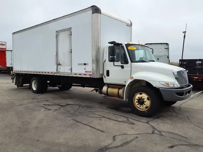 2019 NAVISTAR INTERNATIONAL 4300