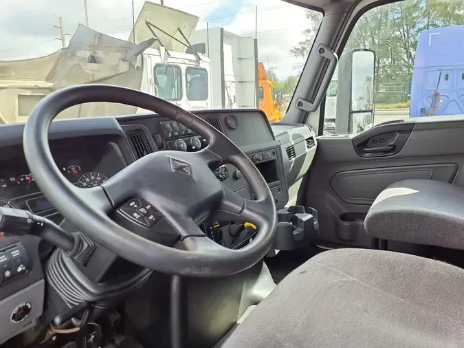 2020 NAVISTAR INTERNATIONAL MV607 (4X2)