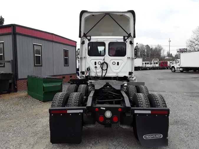 2019 FREIGHTLINER/MERCEDES NEW CASCADIA PX12664