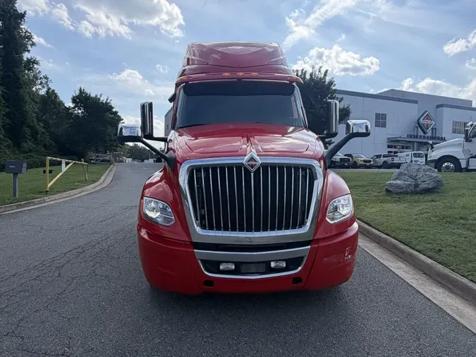 2019 International LT625