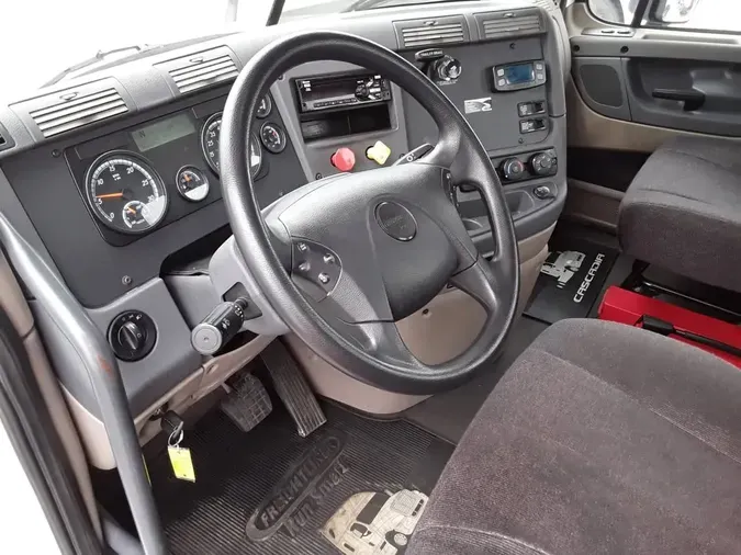 2018 FREIGHTLINER CASCADIA 125