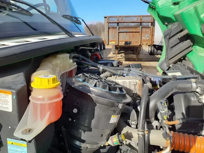 2020 FREIGHTLINER/MERCEDES M2 10671ee6f7ac555830d0a8b13095ed9cd0b