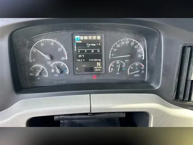 2020 FREIGHTLINER CA126