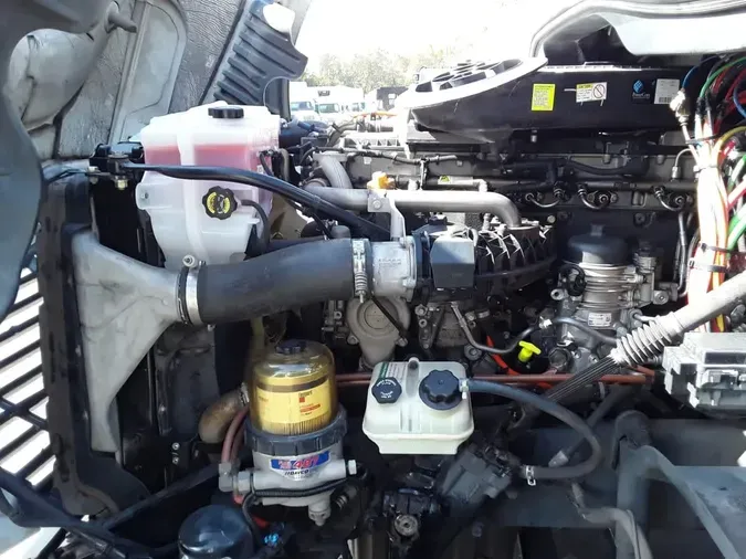 2018 FREIGHTLINER/MERCEDES CASCADIA 12571f2cc88e4fffc09d2f51743338ce85f