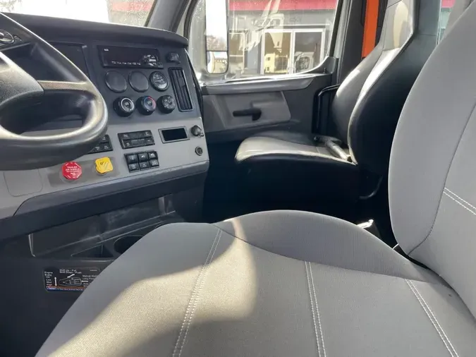 2021 FREIGHTLINER/MERCEDES NEW CASCADIA PX1266471f42486ed05422fbd2ea486cc694542