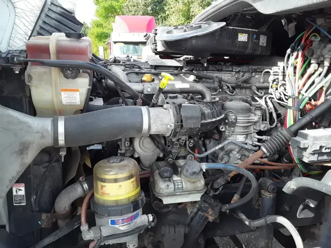 2019 FREIGHTLINER CASCADIA 125