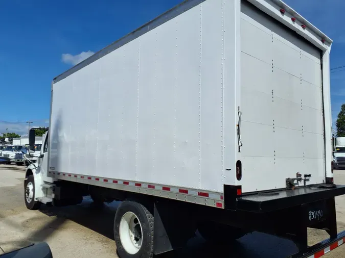 2019 FREIGHTLINER/MERCEDES M2 106