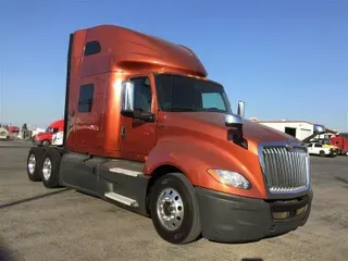2019 INTERNATIONAL LT