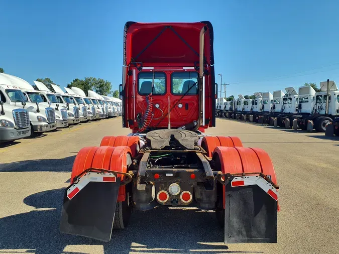 2019 FREIGHTLINER/MERCEDES CASCADIA 125