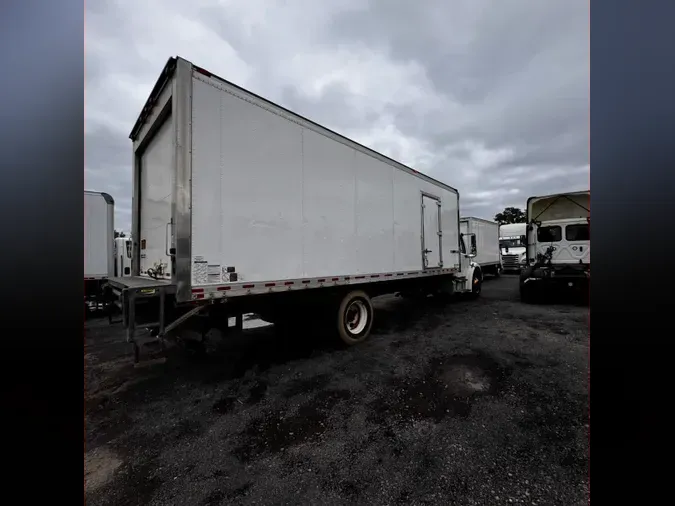 2019 FREIGHTLINER M2 106