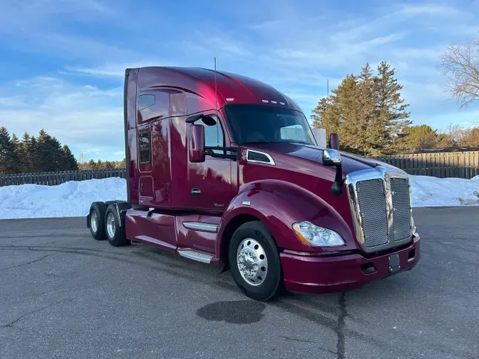 2022 Kenworth T680