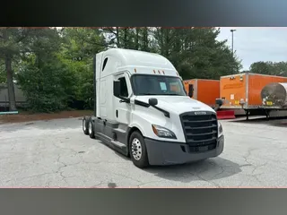 2021 Freightliner Cascadia