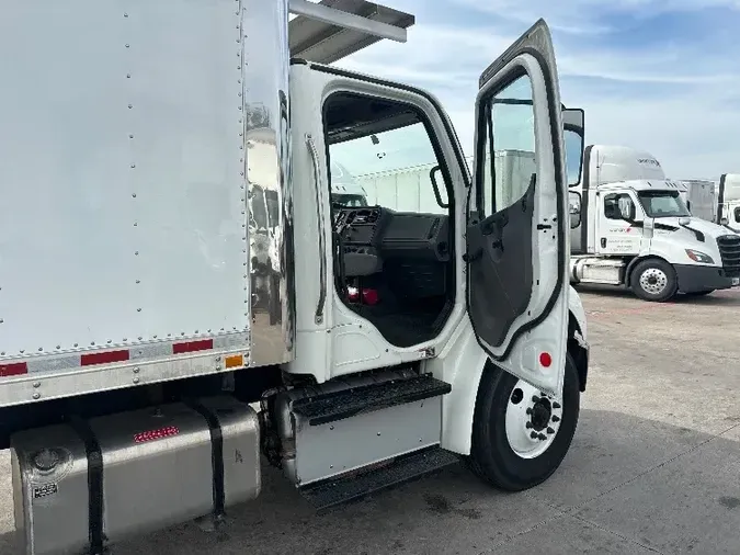 2017 Freightliner M2