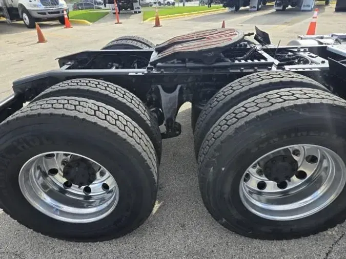 2020 International LT625