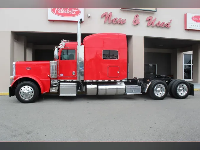 2022 Peterbilt 389