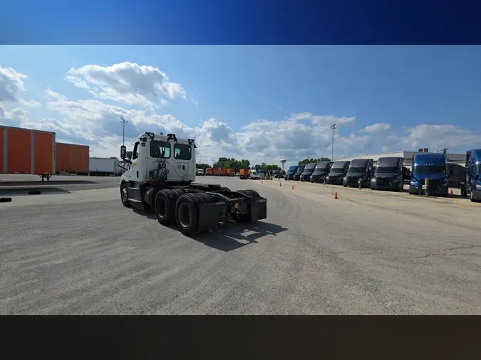 2019 Freightliner Cascadia 1267219ff231393cab09461696723d60bd3
