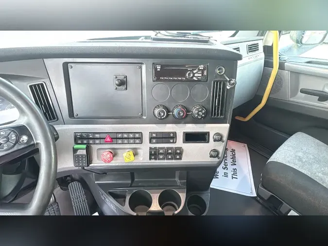 2022 Freightliner Cascadia 126