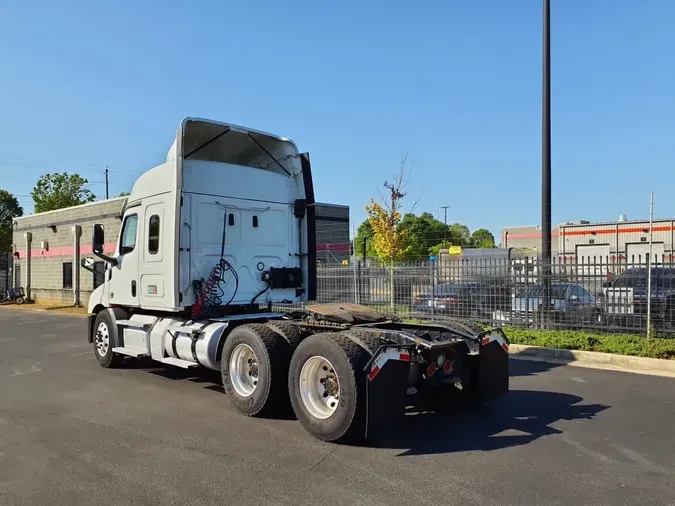 2020 FREIGHTLINER/MERCEDES NEW CASCADIA 116