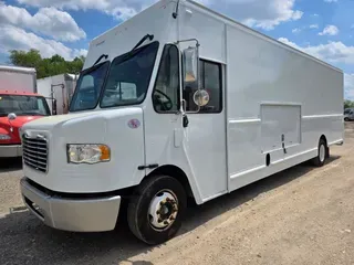 2017 FRTLR CUSTOM CHASSIS CORP MT55