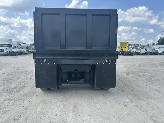 2016 KENWORTH T370