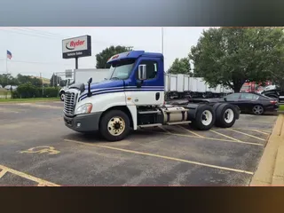 2020 FREIGHTLINER/MERCEDES CASCADIA 125