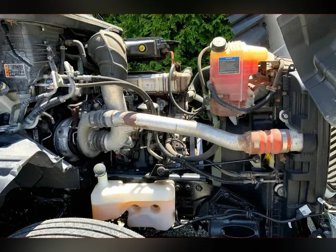 2022 INT LT625 6x4