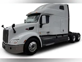 2020 Peterbilt 579