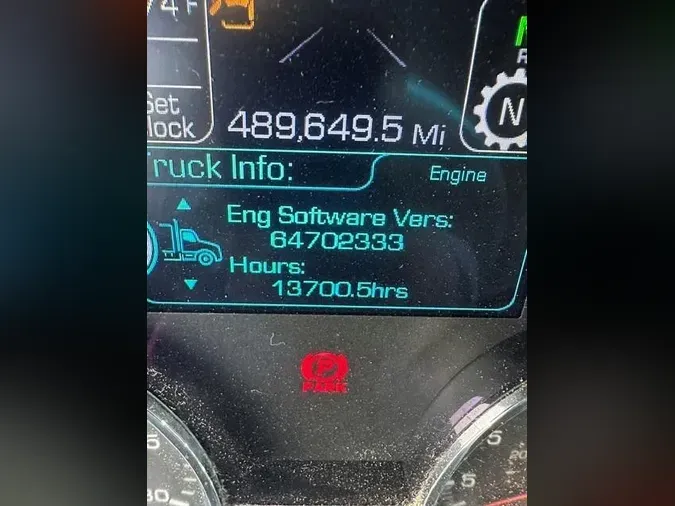 2022 Kenworth T68072262549f01280633beb74d8cb539187