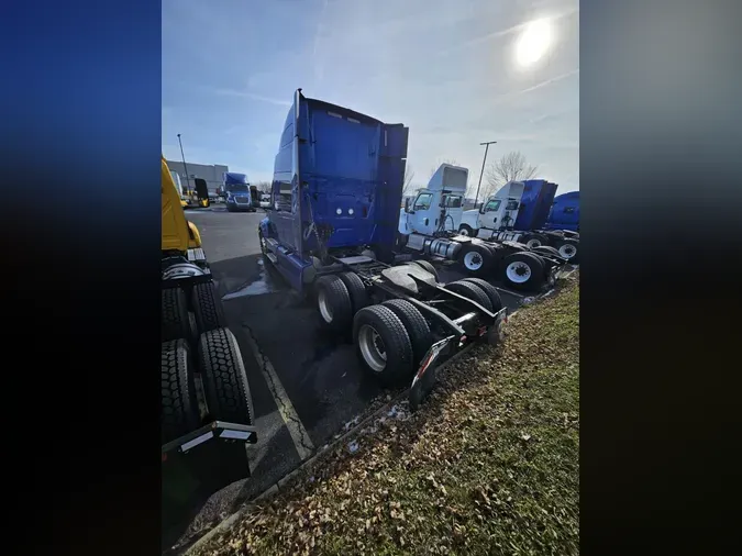 2022 International LT625