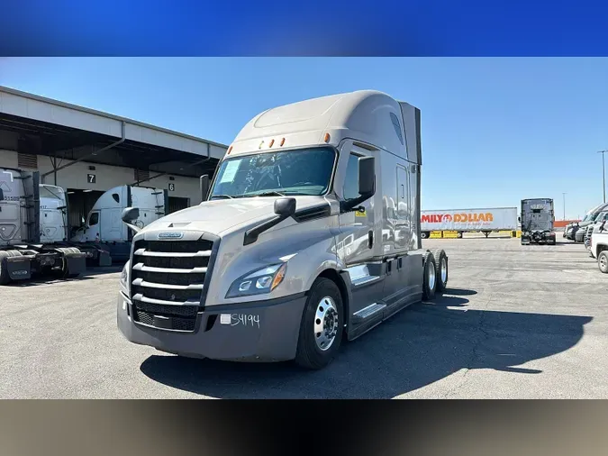 2023 Freightliner Cascadia