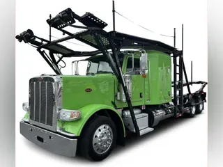 2022 Peterbilt 389