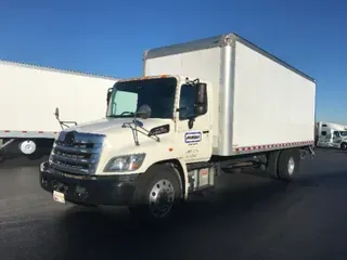 2015 HINO TRUCK 268